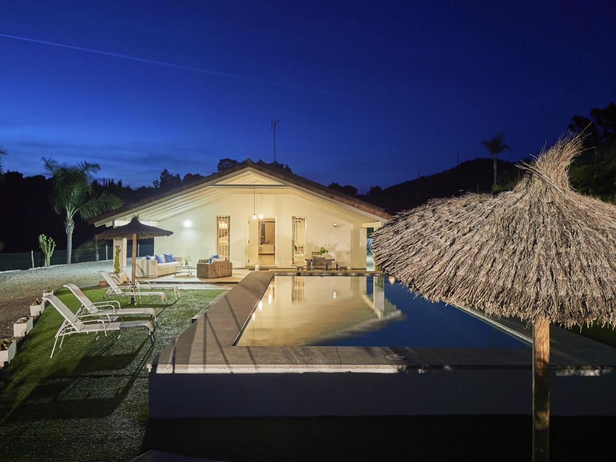 Cubo'S Villa Loft Monte Perdido 阿尔豪林格朗德 外观 照片